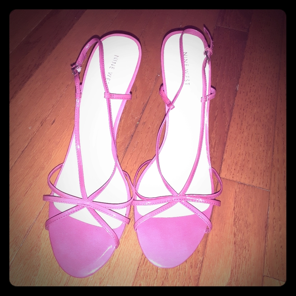 The Dayglow by Ninewest